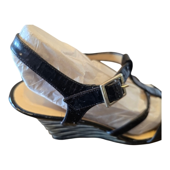 Kate Spade Illie Shiny Black Patent Leather Wedge Sandals 8.5 - Picture 8 of 11